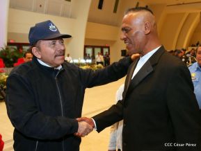  XXI Promoción de cadetes de la Academia de Policía Walter Mendoza