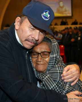  XXI Promoción de cadetes de la Academia de Policía Walter Mendoza