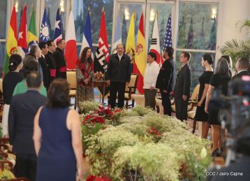 ¡Bienvenidos a Nicaragua en nombre de la Paz!