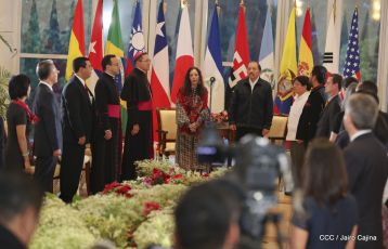 ¡Bienvenidos a Nicaragua en nombre de la Paz!