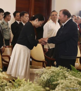 ¡Bienvenidos a Nicaragua en nombre de la Paz!