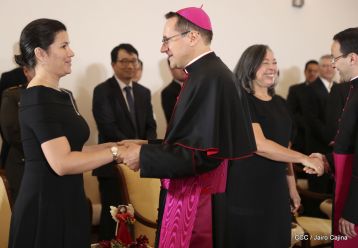 ¡Bienvenidos a Nicaragua en nombre de la Paz!