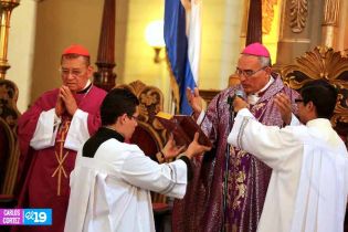 Misa en León por Centenario Provincia Eclesiástica de Nicaragua