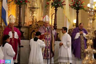 Misa en León por Centenario Provincia Eclesiástica de Nicaragua