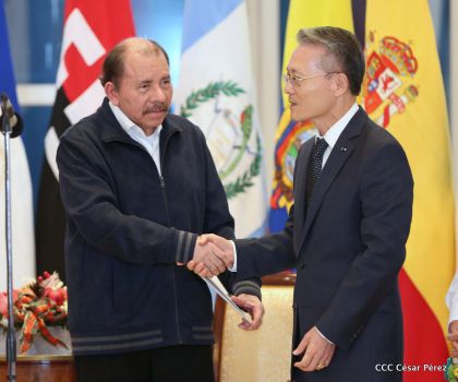 ¡Bienvenidos a Nicaragua en nombre de la Paz!