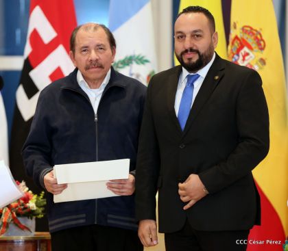¡Bienvenidos a Nicaragua en nombre de la Paz!