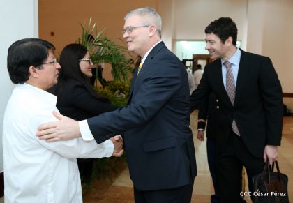 ¡Bienvenidos a Nicaragua en nombre de la Paz!