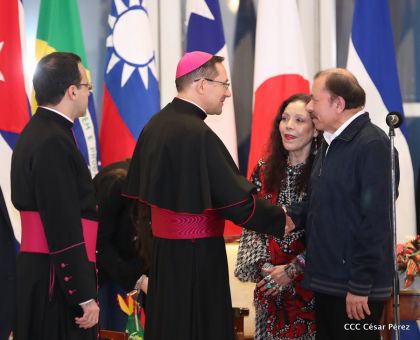 ¡Bienvenidos a Nicaragua en nombre de la Paz!