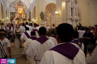 Misa en León por Centenario Provincia Eclesiástica de Nicaragua