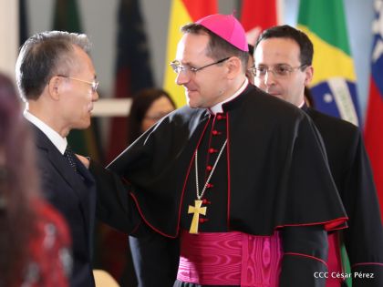 ¡Bienvenidos a Nicaragua en nombre de la Paz!