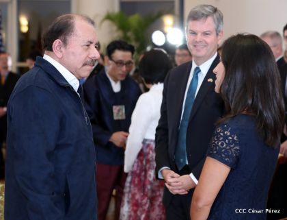 ¡Bienvenidos a Nicaragua en nombre de la Paz!