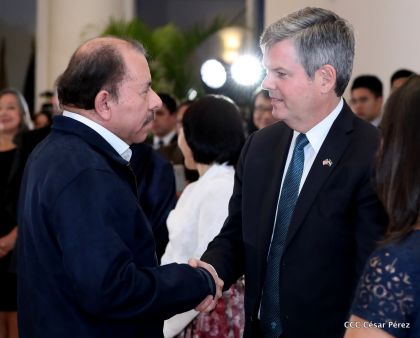 ¡Bienvenidos a Nicaragua en nombre de la Paz!