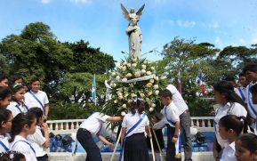 Así se conmemoró el 152 aniversario del natalicio de Rubén Darío