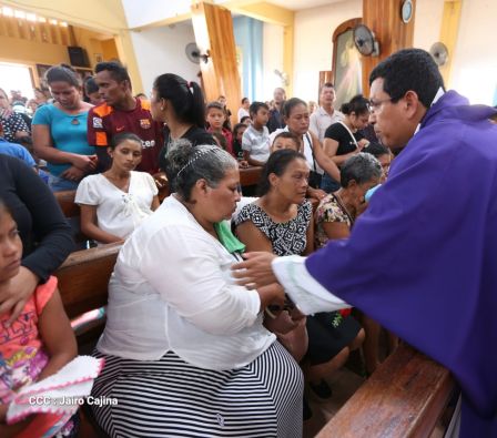 ¡Honor y Gloria a nuestros compañeros, honor y gloria a nuestra Policía Nacional!