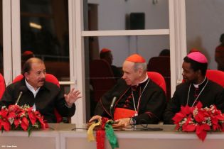 Presidente Daniel y Compañera Rosario se reúnen con Enviado Especial del Papa, Cardenal Nicolás de Jesús López