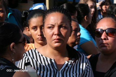 ¡Honor y Gloria a nuestros compañeros, honor y gloria a nuestra Policía Nacional!