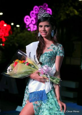 Elección de la señorita Managua Bicentenaria