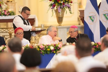 Nicaragua rinde homenaje a su hijo dilecto Rubén Darío