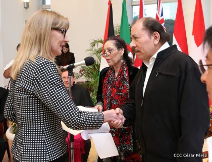 Embajadores presentan credenciales en una Nicaragua que quiere paz