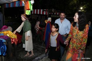 Compañera Rosario supervisa avances en instalación del Belén en Parque Luis Alfonso Velásquez