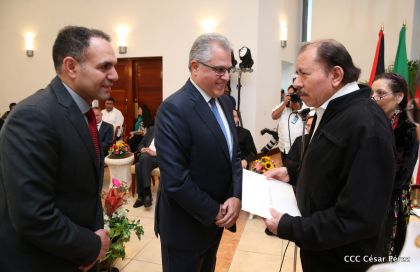 Embajadores presentan credenciales en una Nicaragua que quiere paz