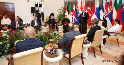 Embajadores presentan credenciales en una Nicaragua que quiere paz