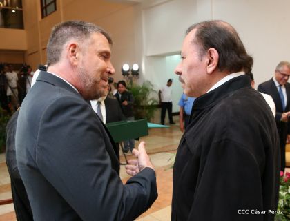Embajadores presentan credenciales en una Nicaragua que quiere paz