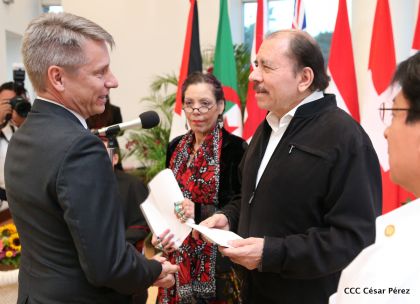 Embajadores presentan credenciales en una Nicaragua que quiere paz