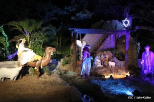 Compañera Rosario supervisa avances en instalación del Belén en Parque Luis Alfonso Velásquez