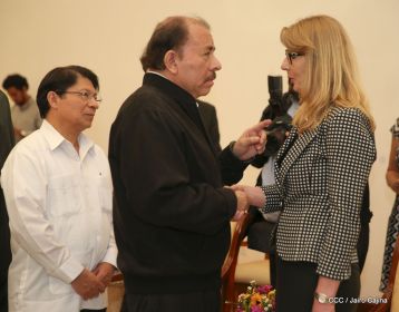 Embajadores presentan credenciales en una Nicaragua que quiere paz
