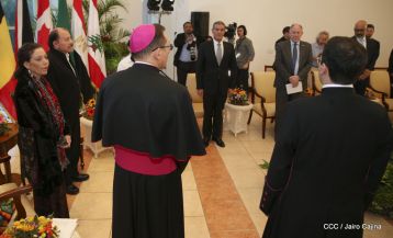 Embajadores presentan credenciales en una Nicaragua que quiere paz