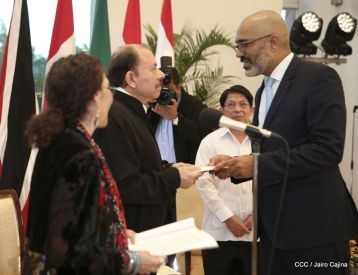 Embajadores presentan credenciales en una Nicaragua que quiere paz