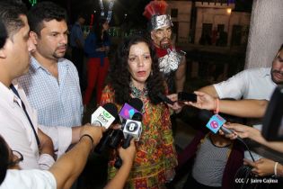 Compañera Rosario supervisa avances en instalación del Belén en Parque Luis Alfonso Velásquez