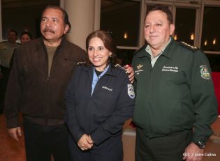 Daniel clausura IX Curso Anual en Defensa y Seguridad del Ejército