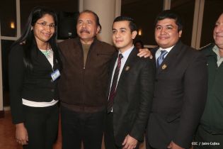 Daniel clausura IX Curso Anual en Defensa y Seguridad del Ejército