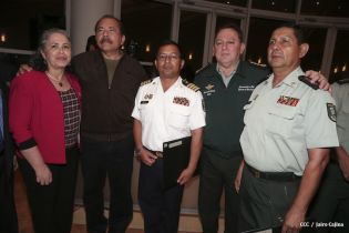 Daniel clausura IX Curso Anual en Defensa y Seguridad del Ejército