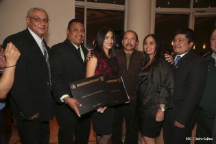 Daniel clausura IX Curso Anual en Defensa y Seguridad del Ejército