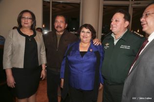 Daniel clausura IX Curso Anual en Defensa y Seguridad del Ejército