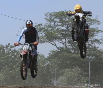 ¡Adrenalina en dos ruedas!