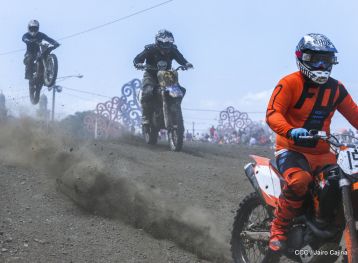 ¡Adrenalina en dos ruedas!