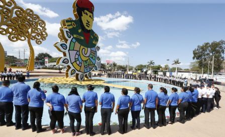 Comandante Eterno de la Patria Grande, el Hombre, el Ser Humano del Amor Gigante, Hugo Chávez Frías