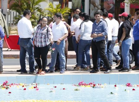 Comandante Eterno de la Patria Grande, el Hombre, el Ser Humano del Amor Gigante, Hugo Chávez Frías