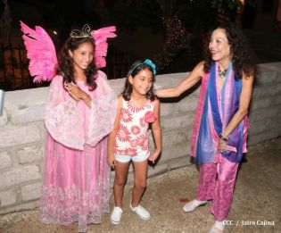 Compañera Rosario supervisa instalación de Ciudad Belén y Parque de la Niñez Feliz  