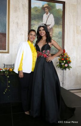 Entrega de la orden municipal año del bicentenario de la Real Villa de Managua 1819-2019