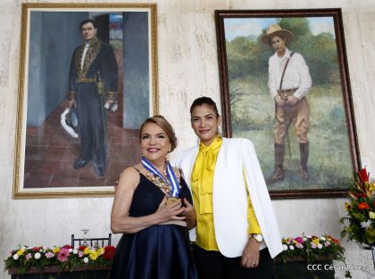 Entrega de la orden municipal año del bicentenario de la Real Villa de Managua 1819-2019