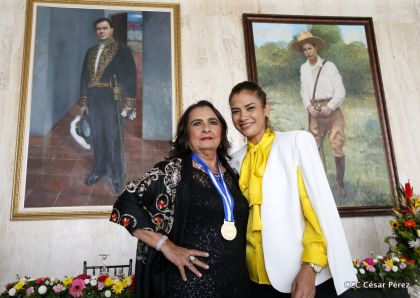 Entrega de la orden municipal año del bicentenario de la Real Villa de Managua 1819-2019