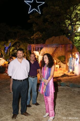 Compañera Rosario supervisa instalación de Ciudad Belén y Parque de la Niñez Feliz  