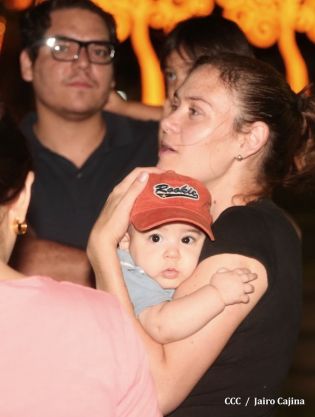 Compañera Rosario supervisa instalación de Ciudad Belén y Parque de la Niñez Feliz  