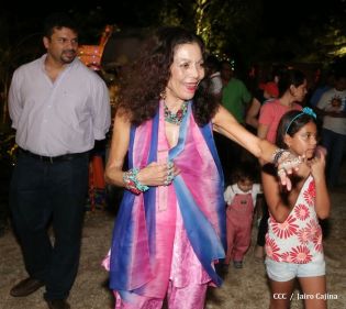 Compañera Rosario supervisa instalación de Ciudad Belén y Parque de la Niñez Feliz  