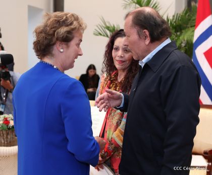 Presentación de Cartas Credenciales de 13 embajadores de países hermanos